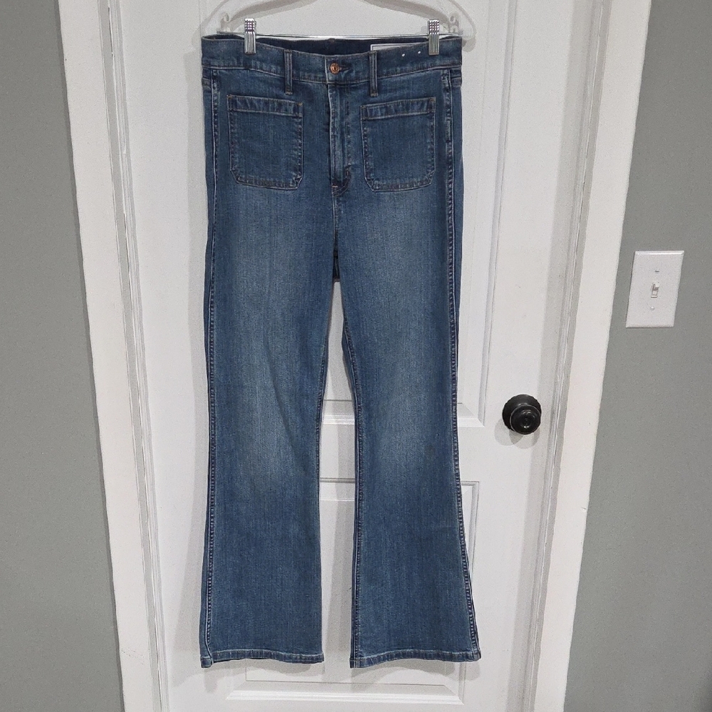 GAP Women's Flare Jeans in Classic Blue